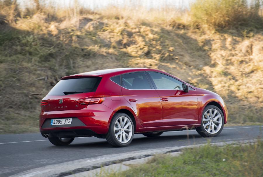  Seat Leon FR 2016 года  (WW) (фото 16 из 30)